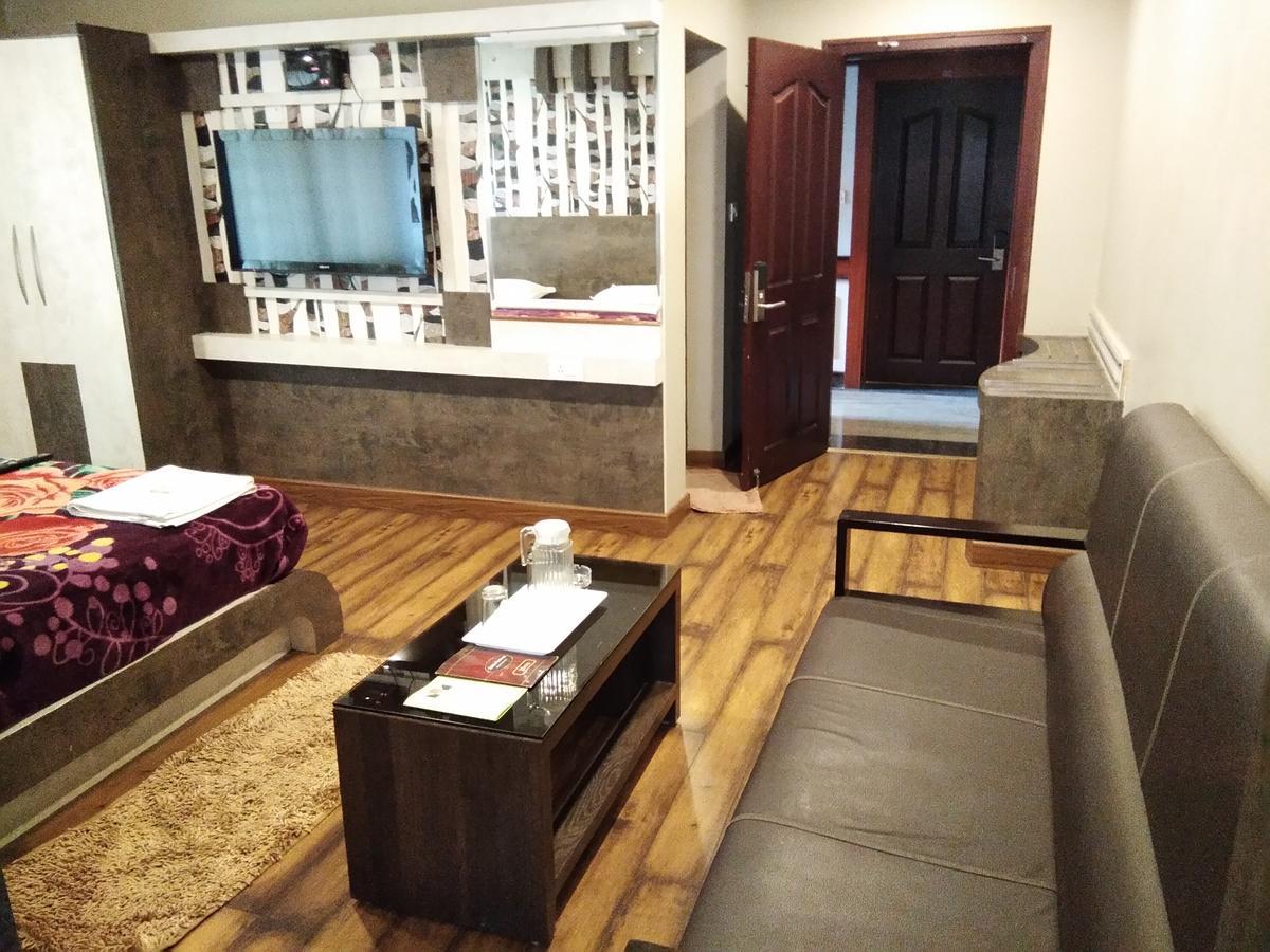 Sarkar Palace Ooty Eksteriør bilde