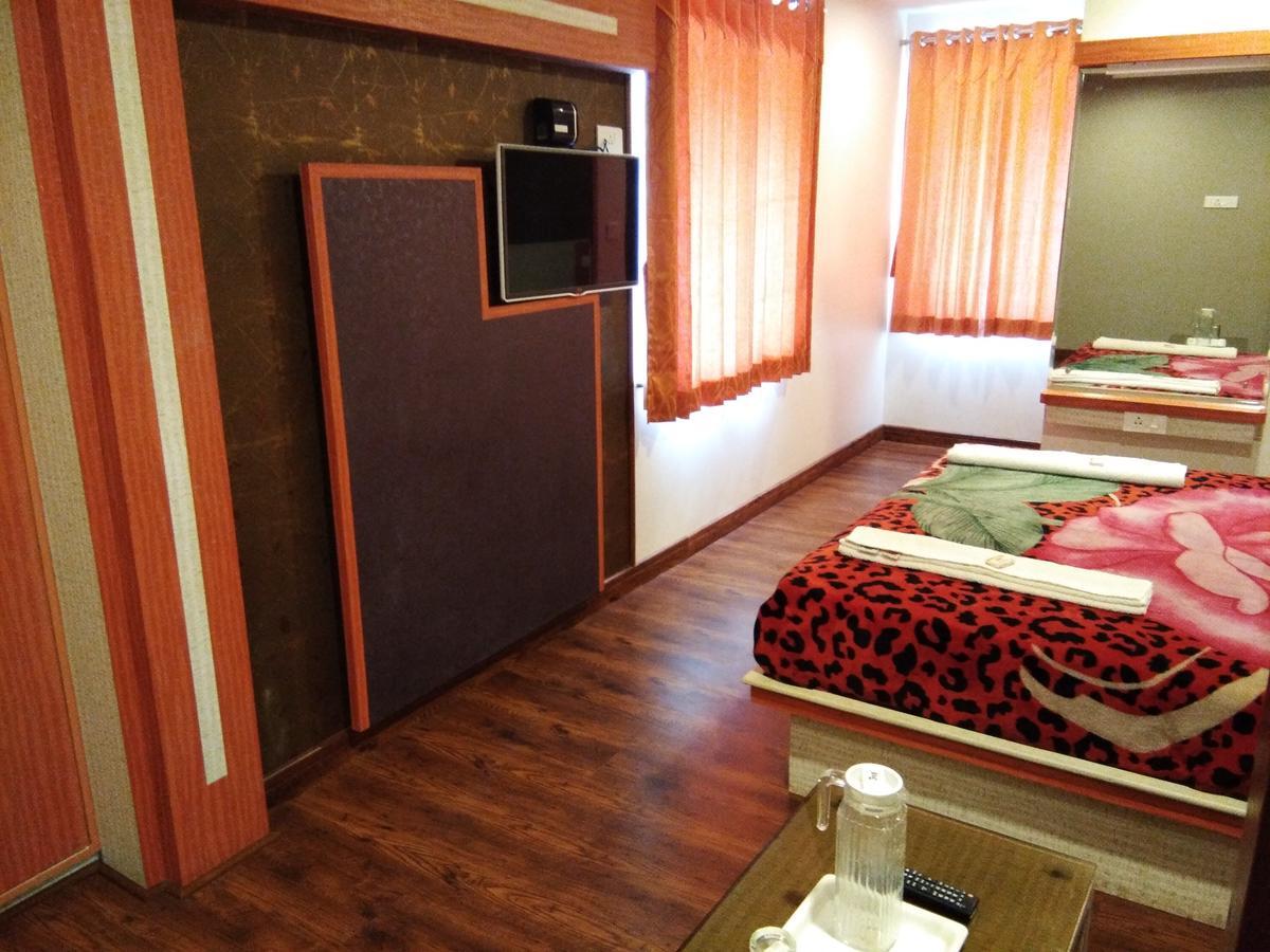 Sarkar Palace Ooty Eksteriør bilde